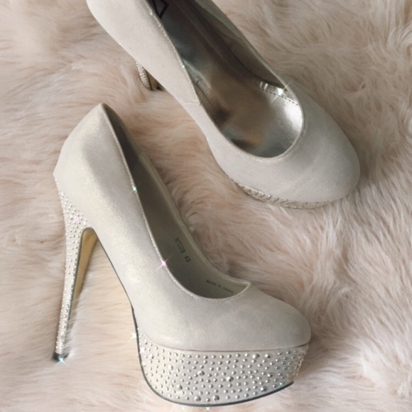 Sexy heels - Picture 1 of 1